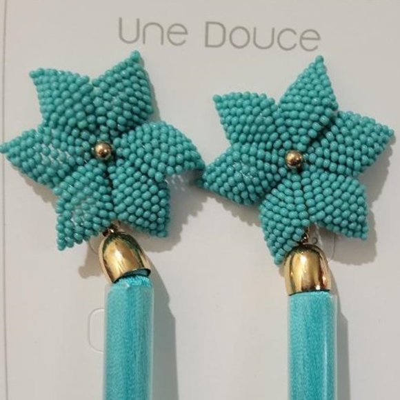 Une Douce Flower Beaded Tassel Earrings - Teal - Brand New in Box. Boho - Picture 1 of 5